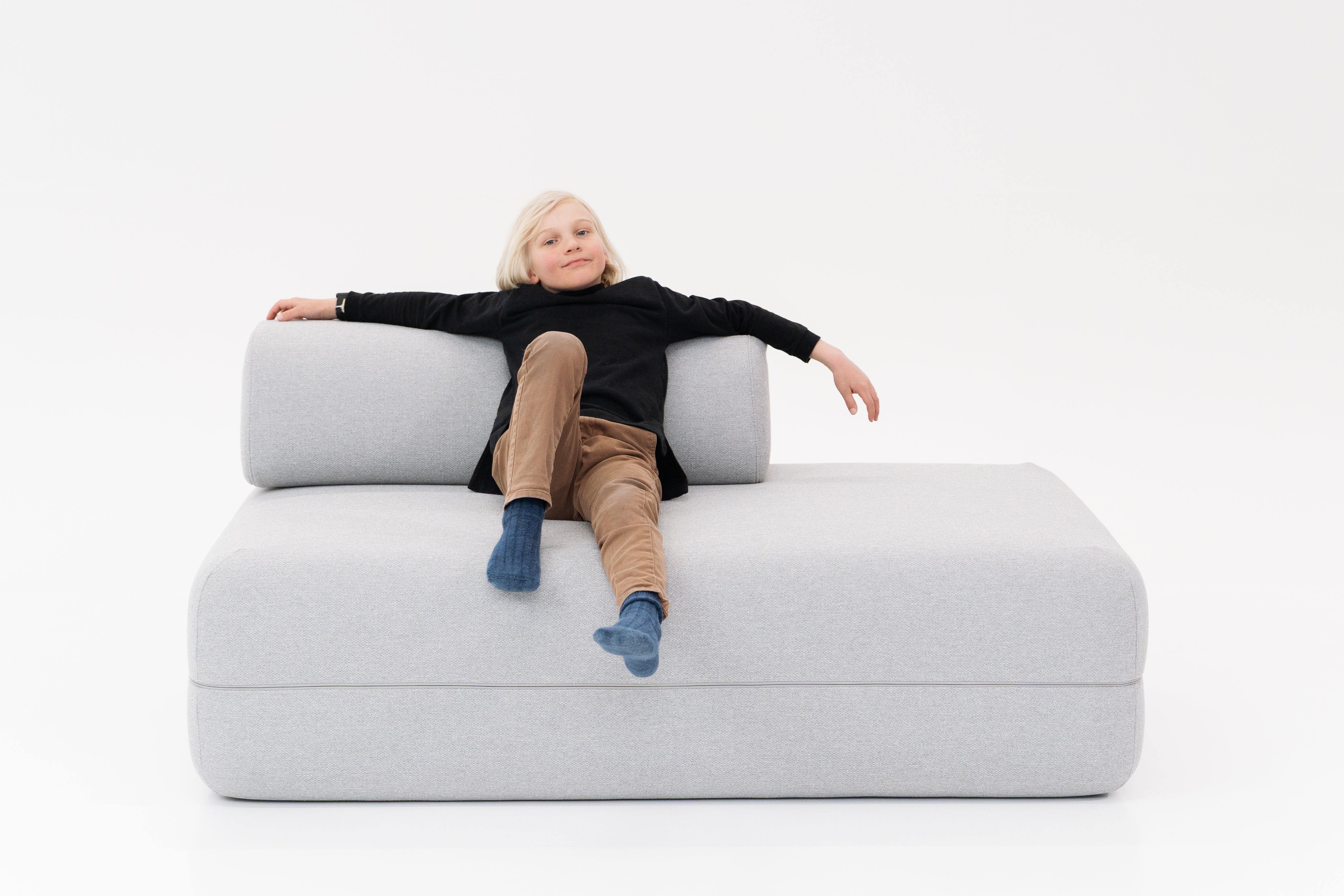 Non-Suckiness Just Got Better with Queen, Single, Pouf, and Daybed