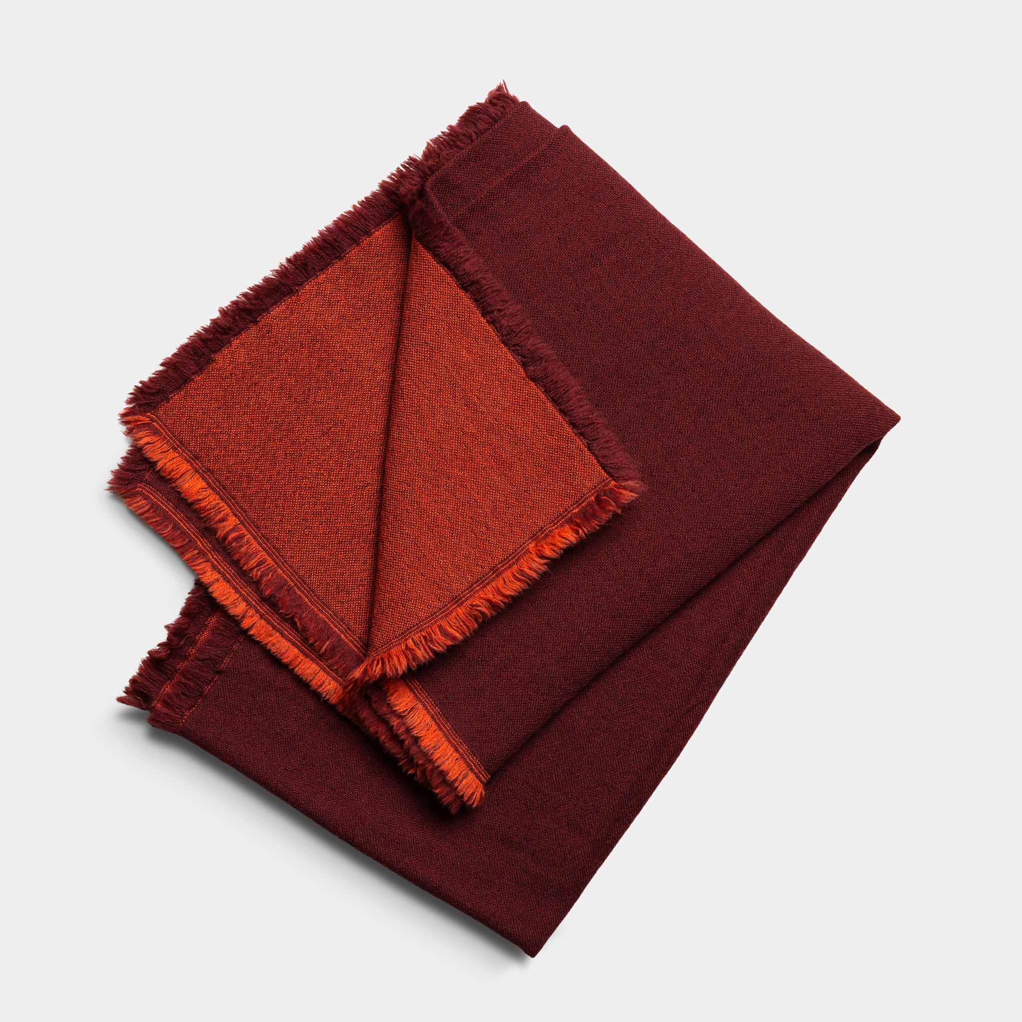 #color_dark brown